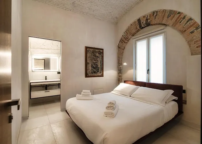 Lorodellago By 