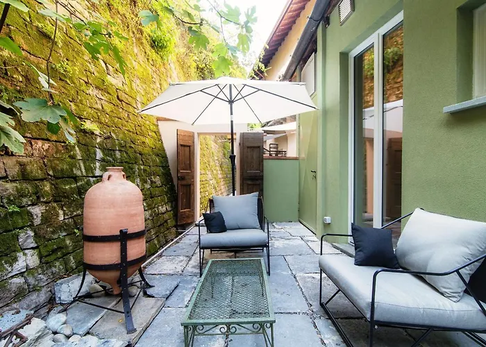 Lorodellago By 